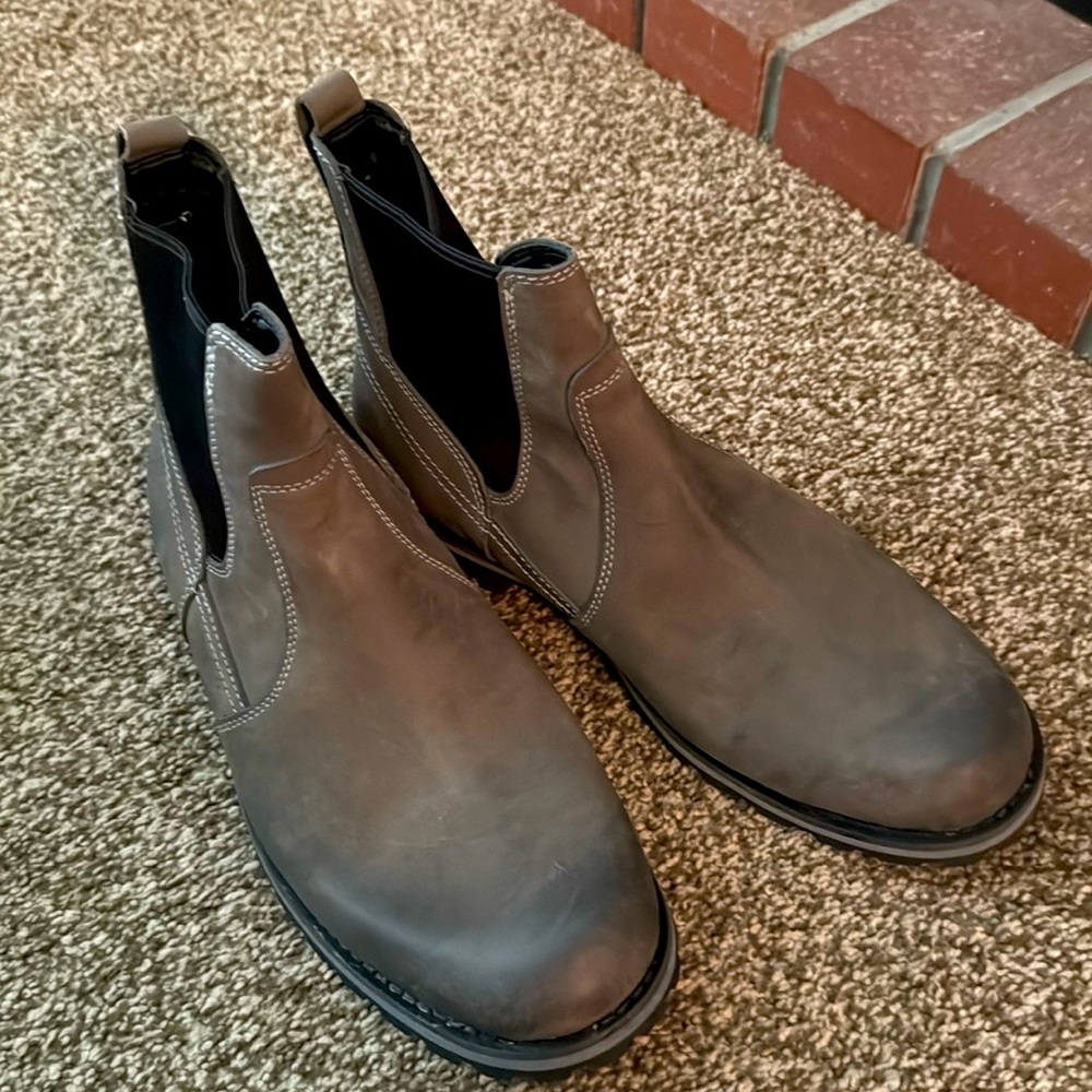 Timberland EarthKeepers mens boots Size 10 Grey New